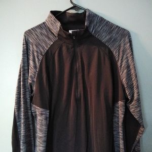 Bundle of 2 activewear pullovers